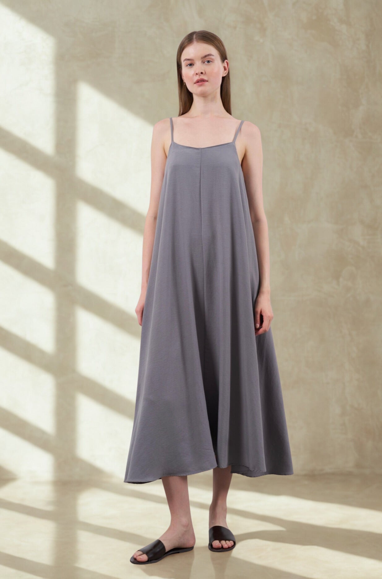 Minimalist Elegance Gray Maxi Dress